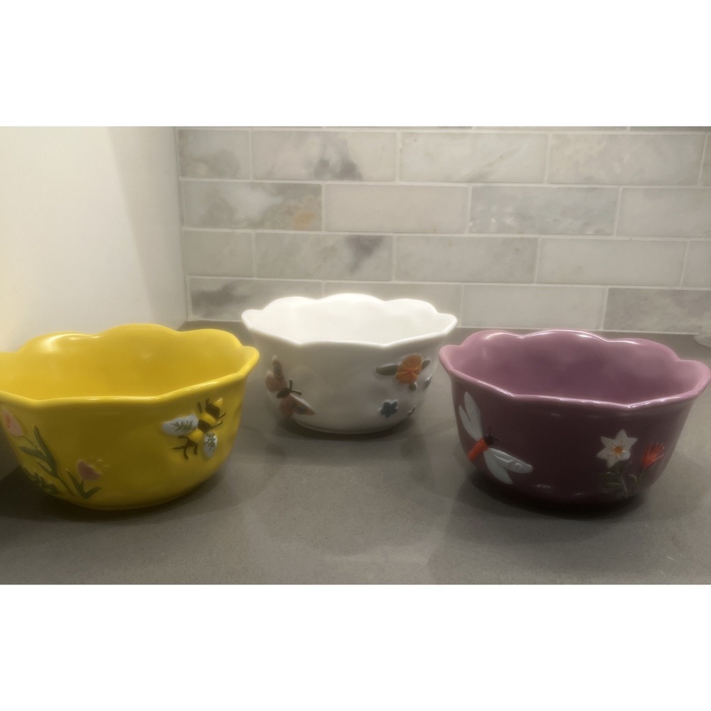 3-NEW-DWELL essentials serving bowls scalloped Edges Yellow White Purple Garden